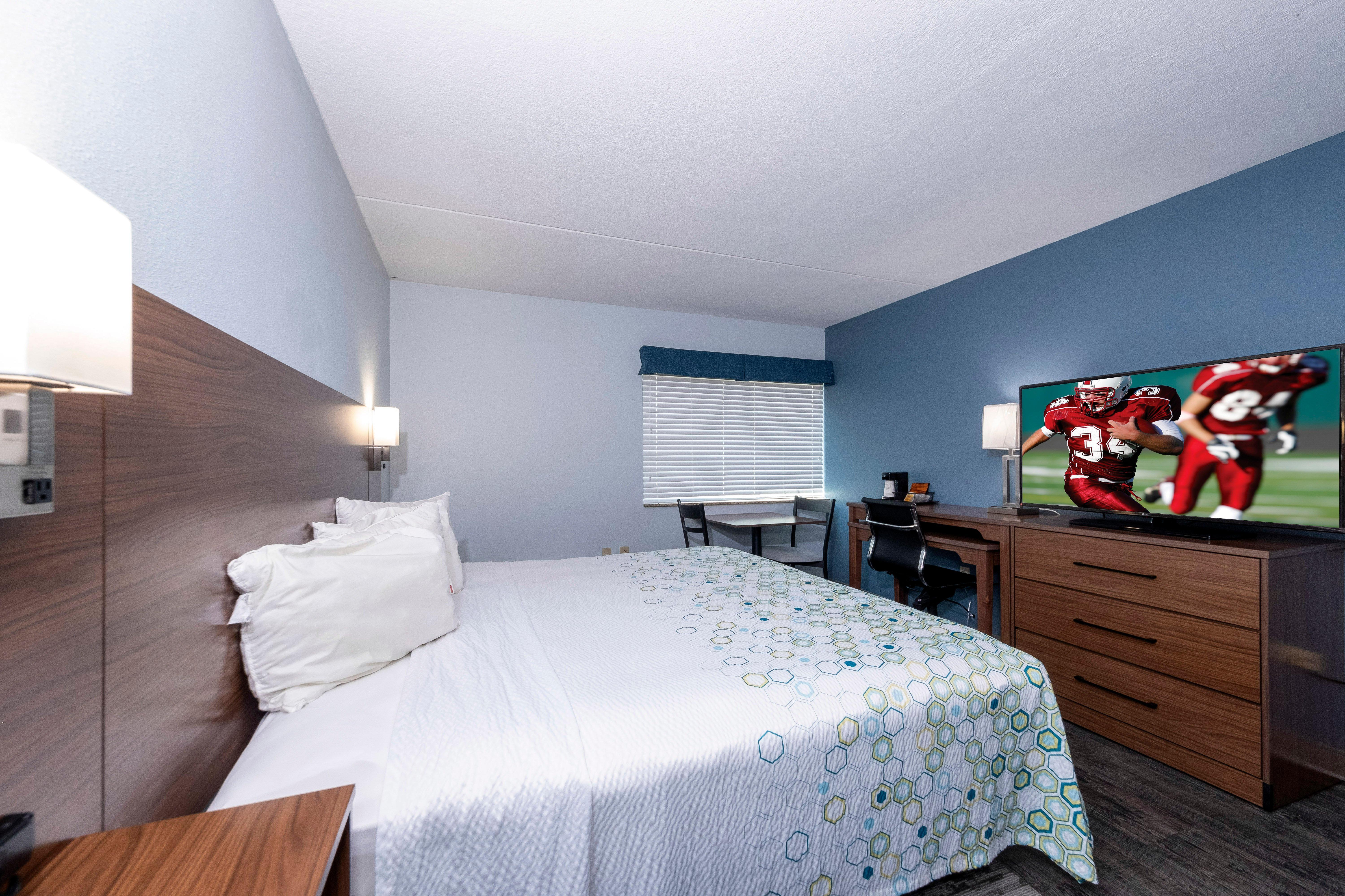 Red Roof Inn & Suites Wilmington - New Castle Bagian luar foto