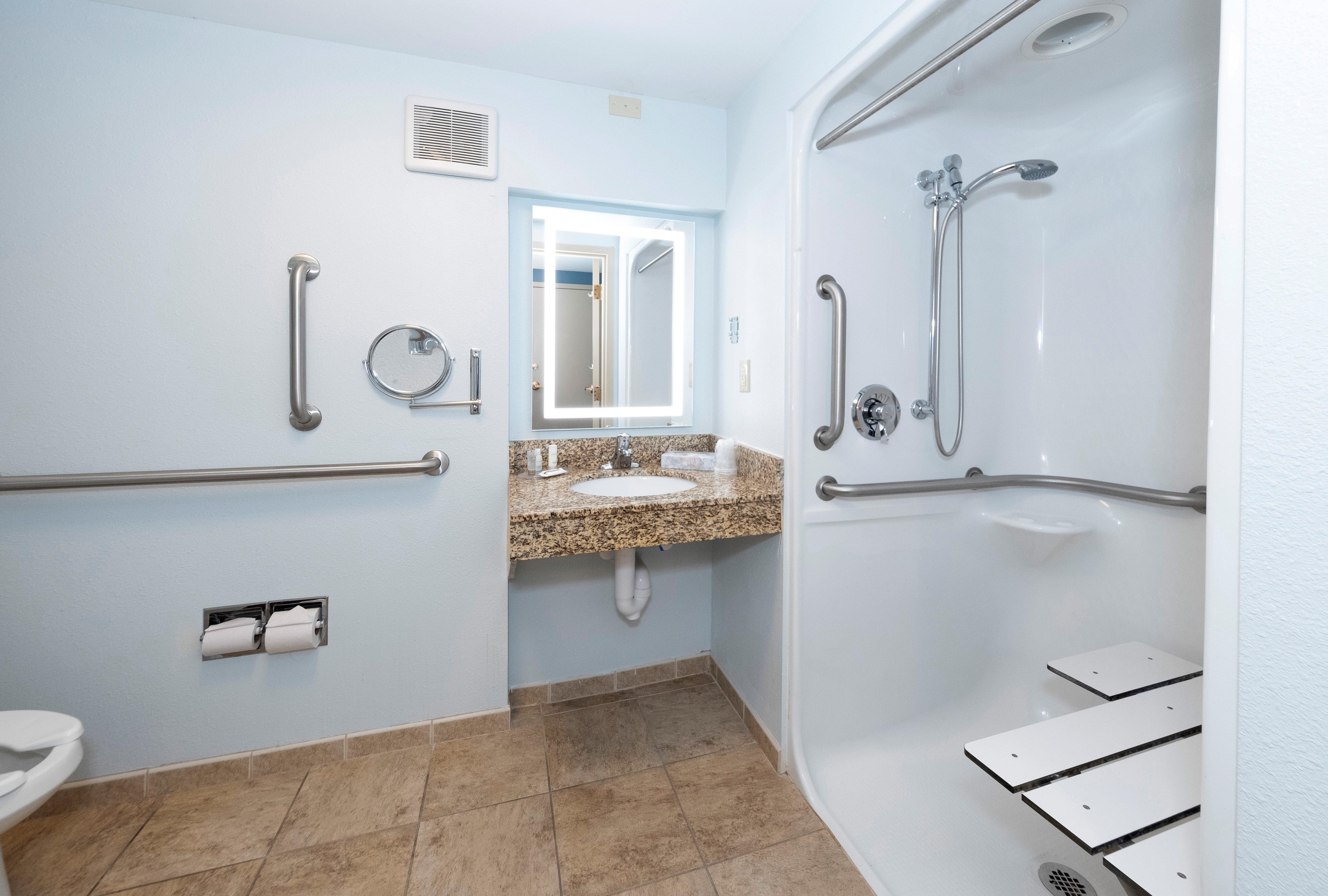 Red Roof Inn & Suites Wilmington - New Castle Bagian luar foto