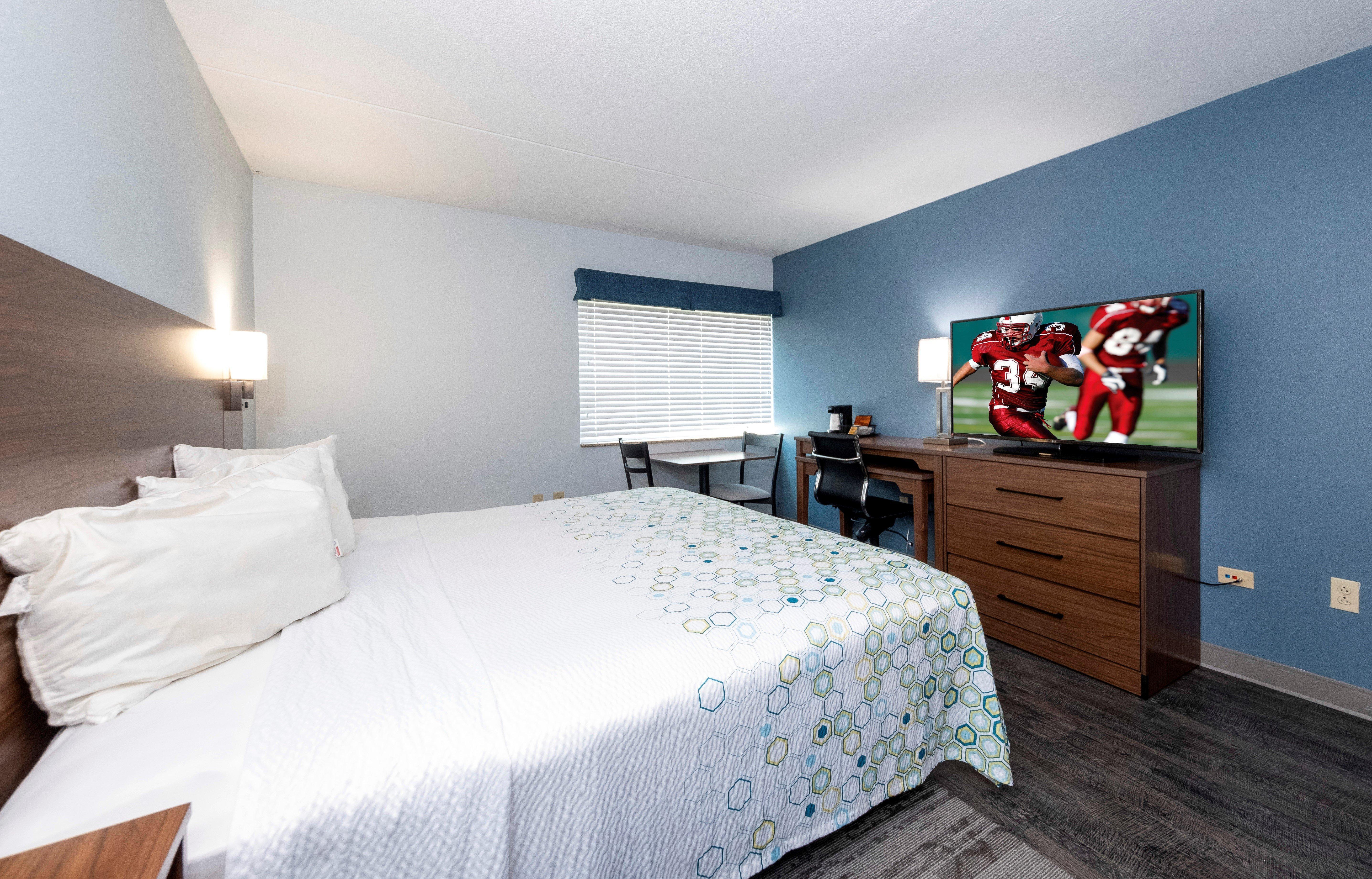 Red Roof Inn & Suites Wilmington - New Castle Bagian luar foto
