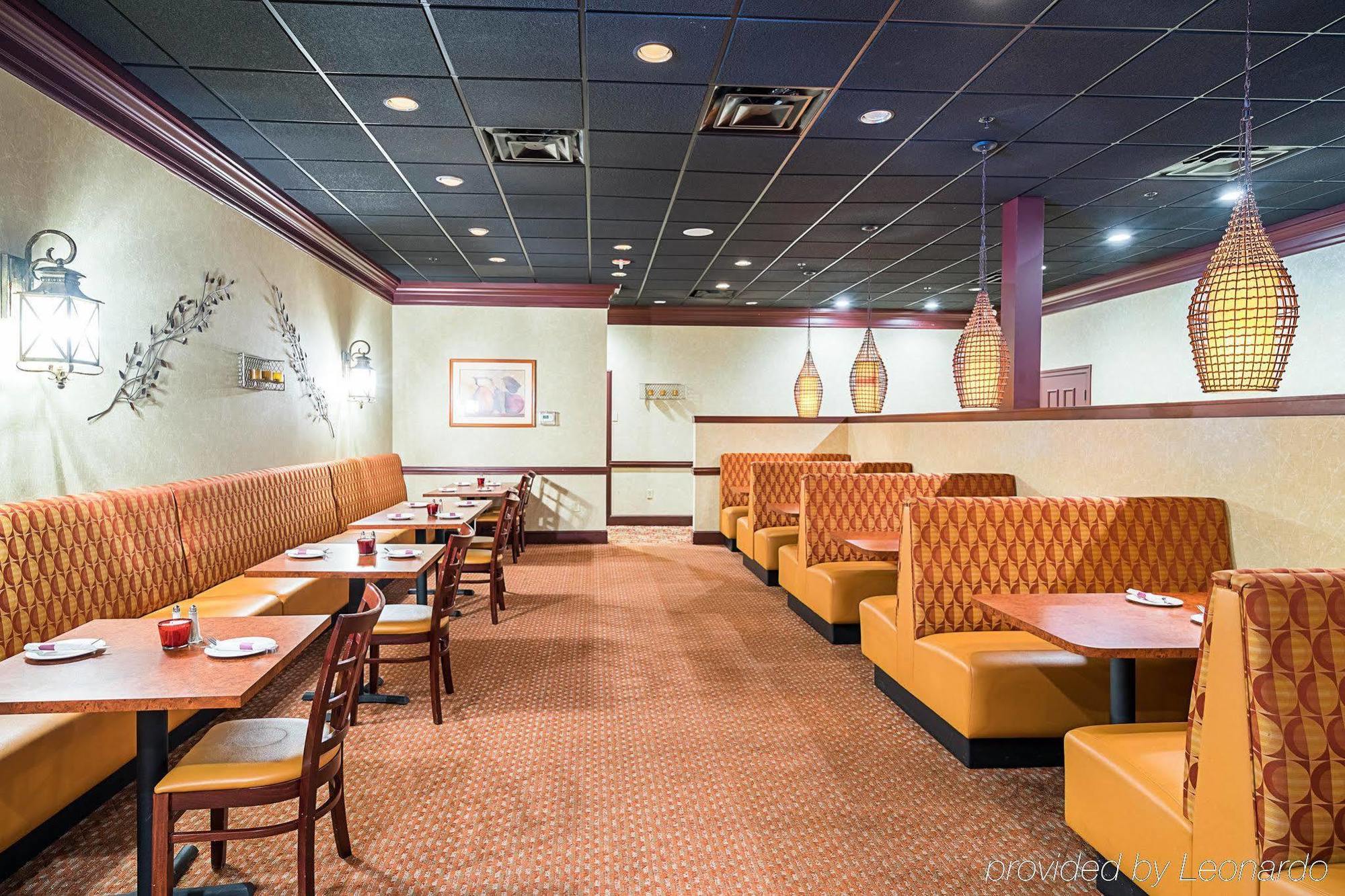 Red Roof Inn & Suites Wilmington - New Castle Bagian luar foto